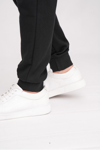 Спорт-штани однотонні K.O.R 37991 Чорний (black)
